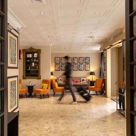 Hotel Napoleon 3*